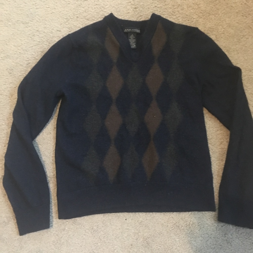 Merino Wool V-Neck Banana Republic Sweater!!!